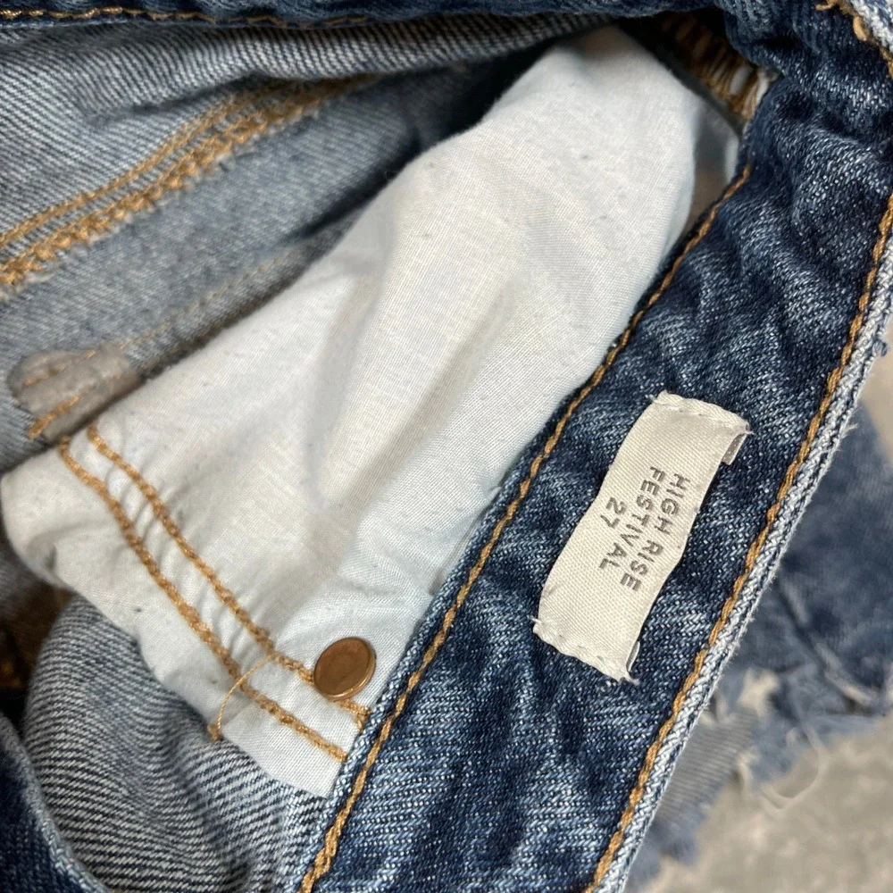 PacSun Denim Shorts Size 27 High Rise Festival Medium Wash Blue Frayed Cut Off